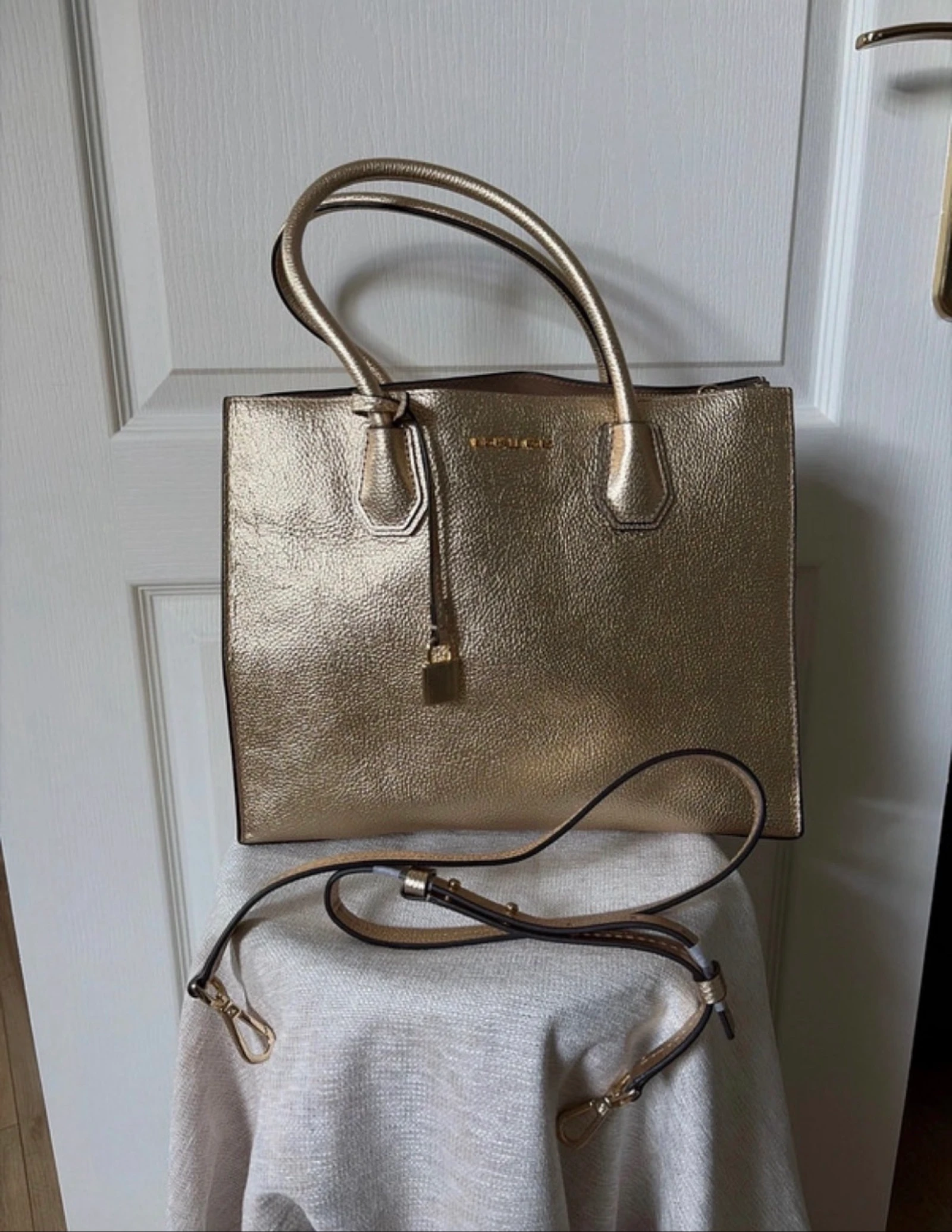 Michael Kors tas van gemêleerd goudkleurig leer – Uitstekende staat – Schouderband + dust bag – photo 3